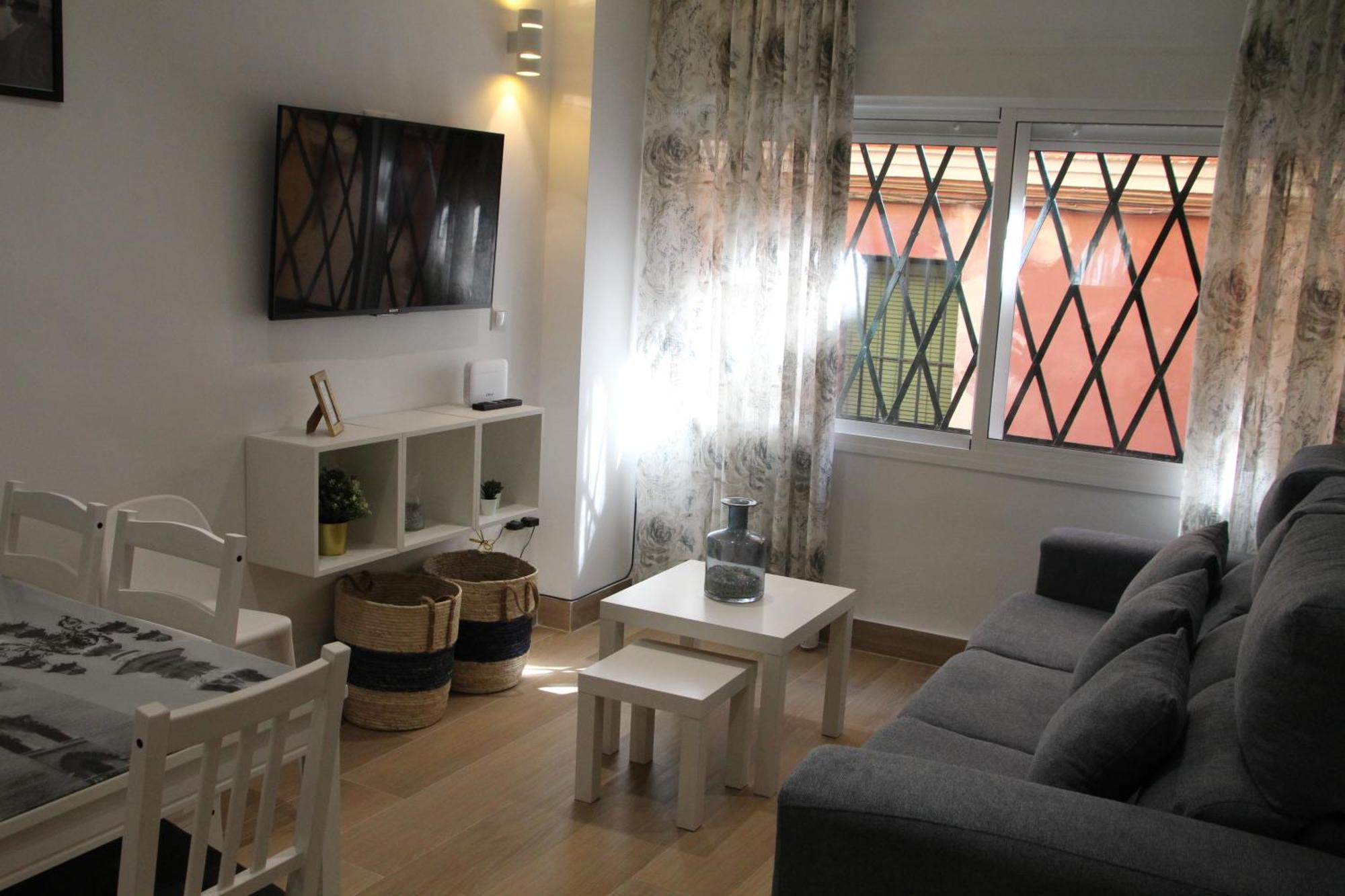 Luisahouse, En El Corazon De Sevilla Y Triana — Photos 3